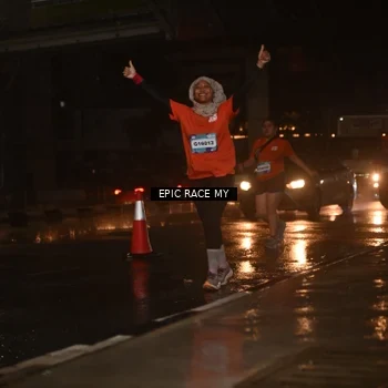 Runner Photo 7738741