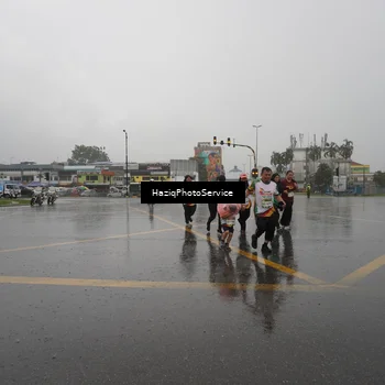 Runner Photo 7738779