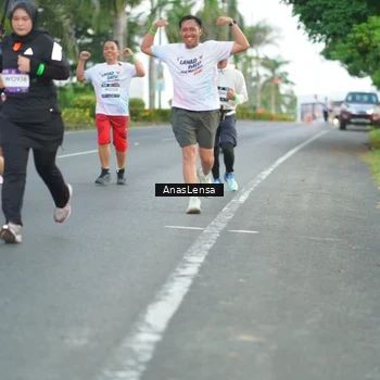 Runner Photo 7738783