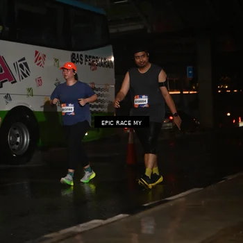 Runner Photo 7738787