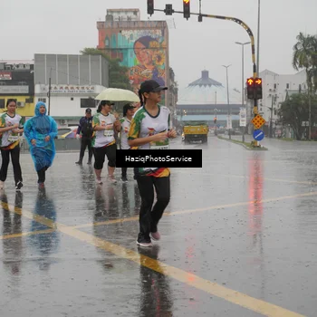 Runner Photo 7738816