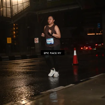 Runner Photo 7738826