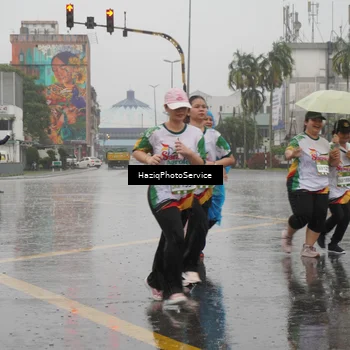 Runner Photo 7738832