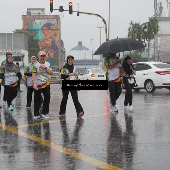 Runner Photo 7738845