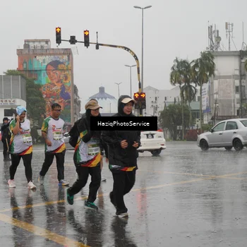 Runner Photo 7738847
