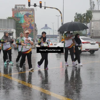 Runner Photo 7738848