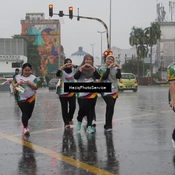 Runner Photo 7738879