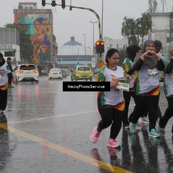 Runner Photo 7738902