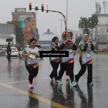 Runner Photo 7738907