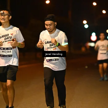 Runner Photo 7738910
