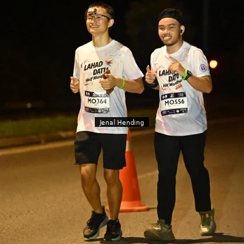 Runner Photo 7738922
