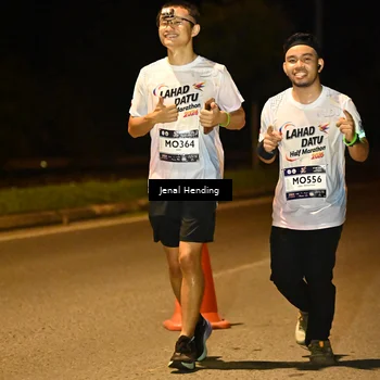 Runner Photo 7738936