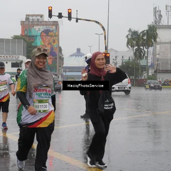 Runner Photo 7738944