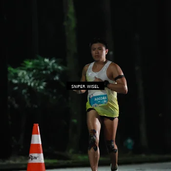 Runner Photo 7738975