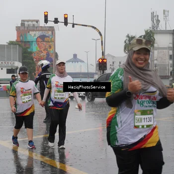 Runner Photo 7738982