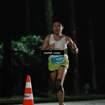 Runner Photo 7738983