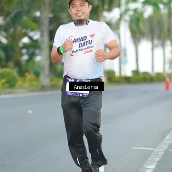 Runner Photo 7738989