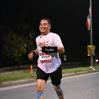 Runner Photo 7738996