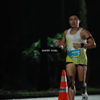 Runner Photo 7739025