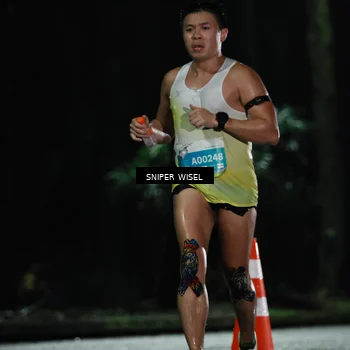 Runner Photo 7739050