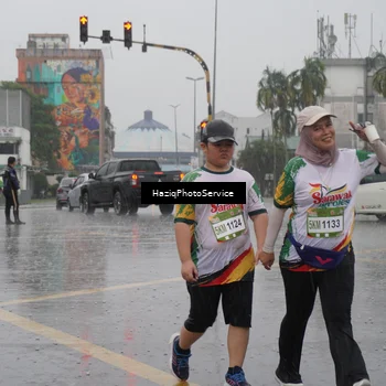 Runner Photo 7739058