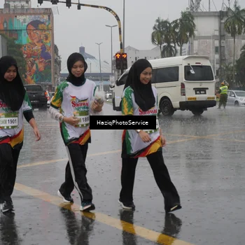 Runner Photo 7739060