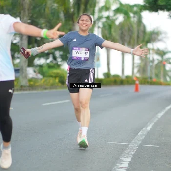 Runner Photo 7739065