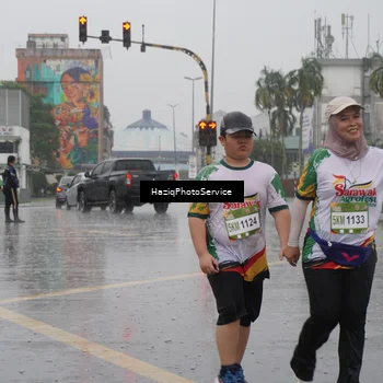 Runner Photo 7739068