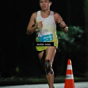 Runner Photo 7739081