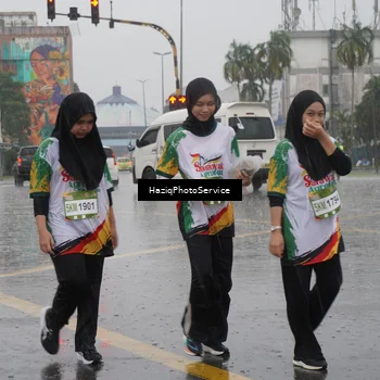 Runner Photo 7739093