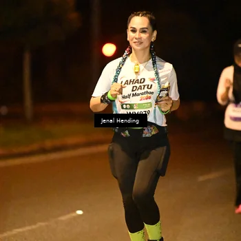 Runner Photo 7739096
