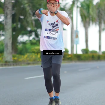 Runner Photo 7739110