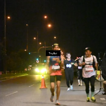 Runner Photo 7739116