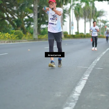 Runner Photo 7739119