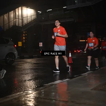 Runner Photo 7739123