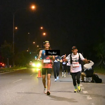Runner Photo 7739126