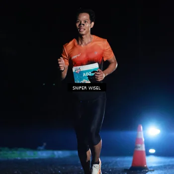 Runner Photo 7739136