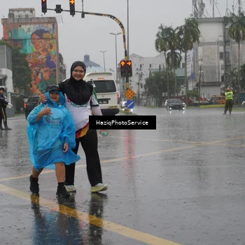 Runner Photo 7739142