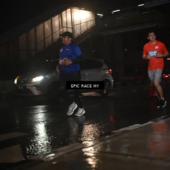 Runner Photo 7739157