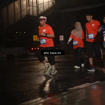 Runner Photo 7739172