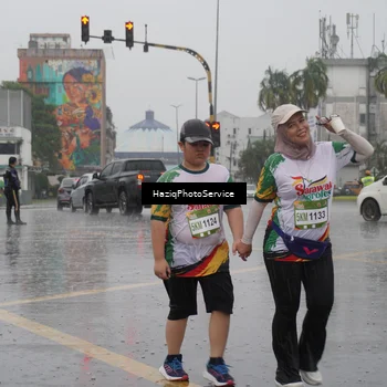 Runner Photo 7739181