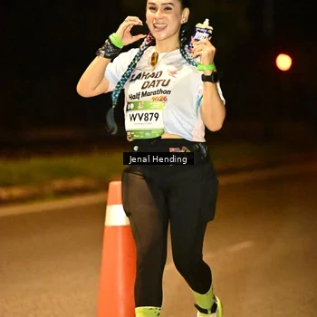 Runner Photo 7739190