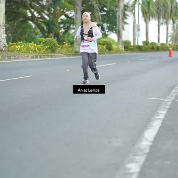 Runner Photo 7739225