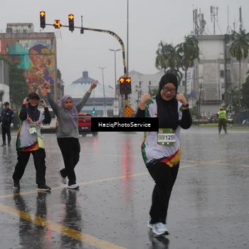 Runner Photo 7739234