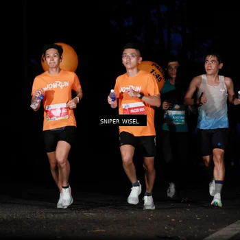 Runner Photo 7739256