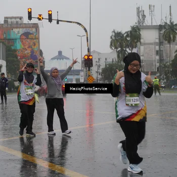 Runner Photo 7739268