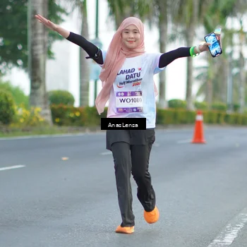 Runner Photo 7739294