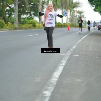 Runner Photo 7739302