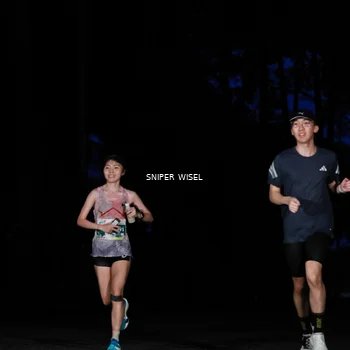 Runner Photo 7739310