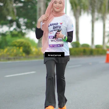 Runner Photo 7739313